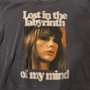 Taylor Swift Labyrinth Lyric Midnights Crewneck